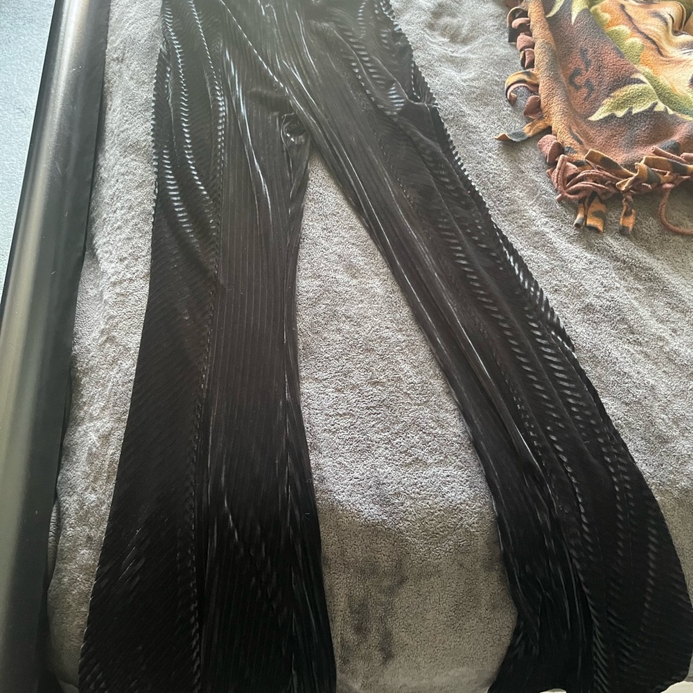 Easel Black and Silver Textured Pants
